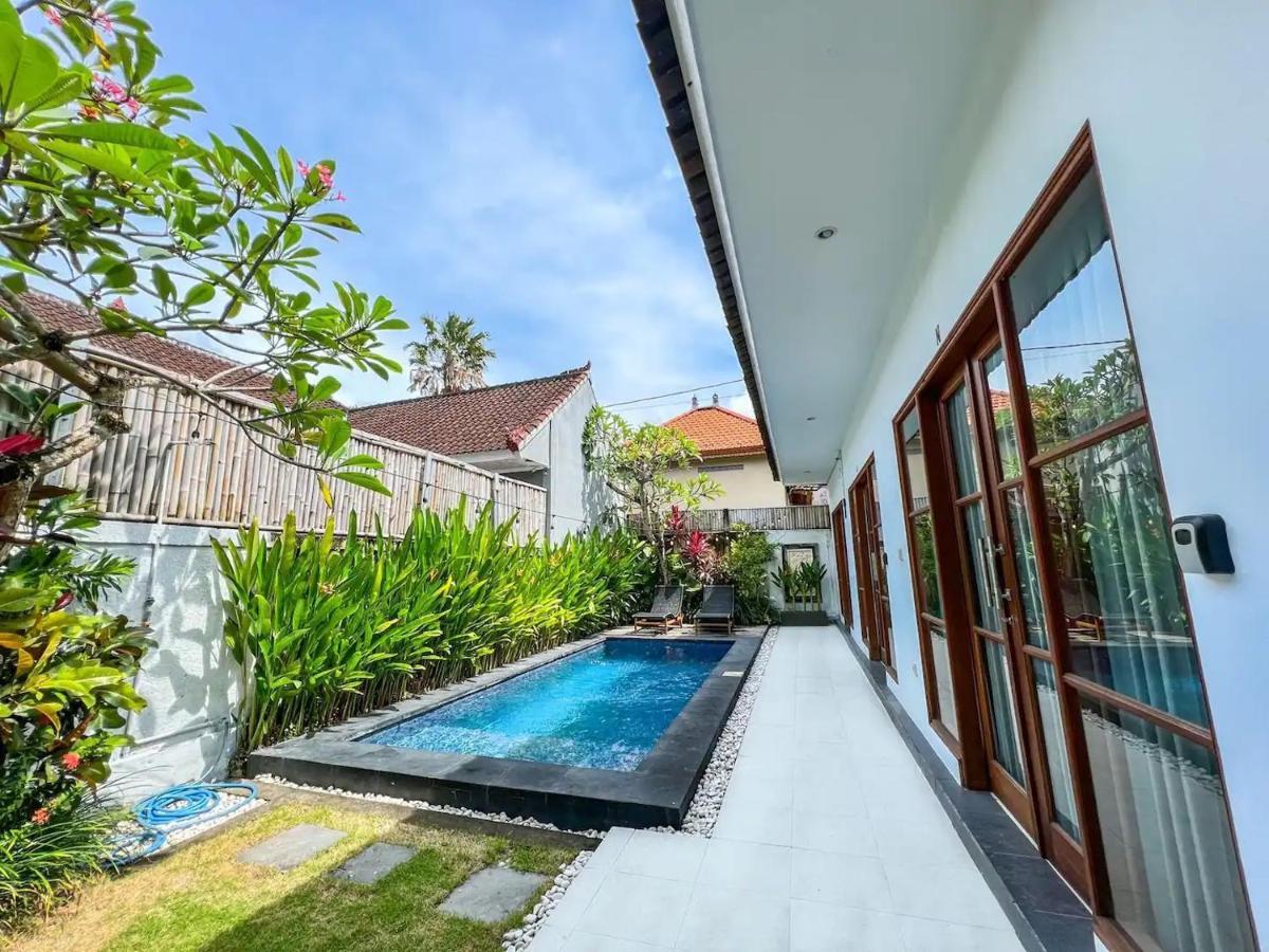 Island Boy Guest House Canggu  Bagian luar foto